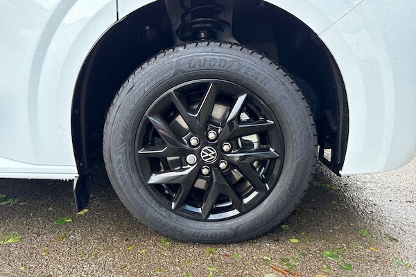 Used Volkswagen Transporter 2025 for sale - 76119860: Photo 9