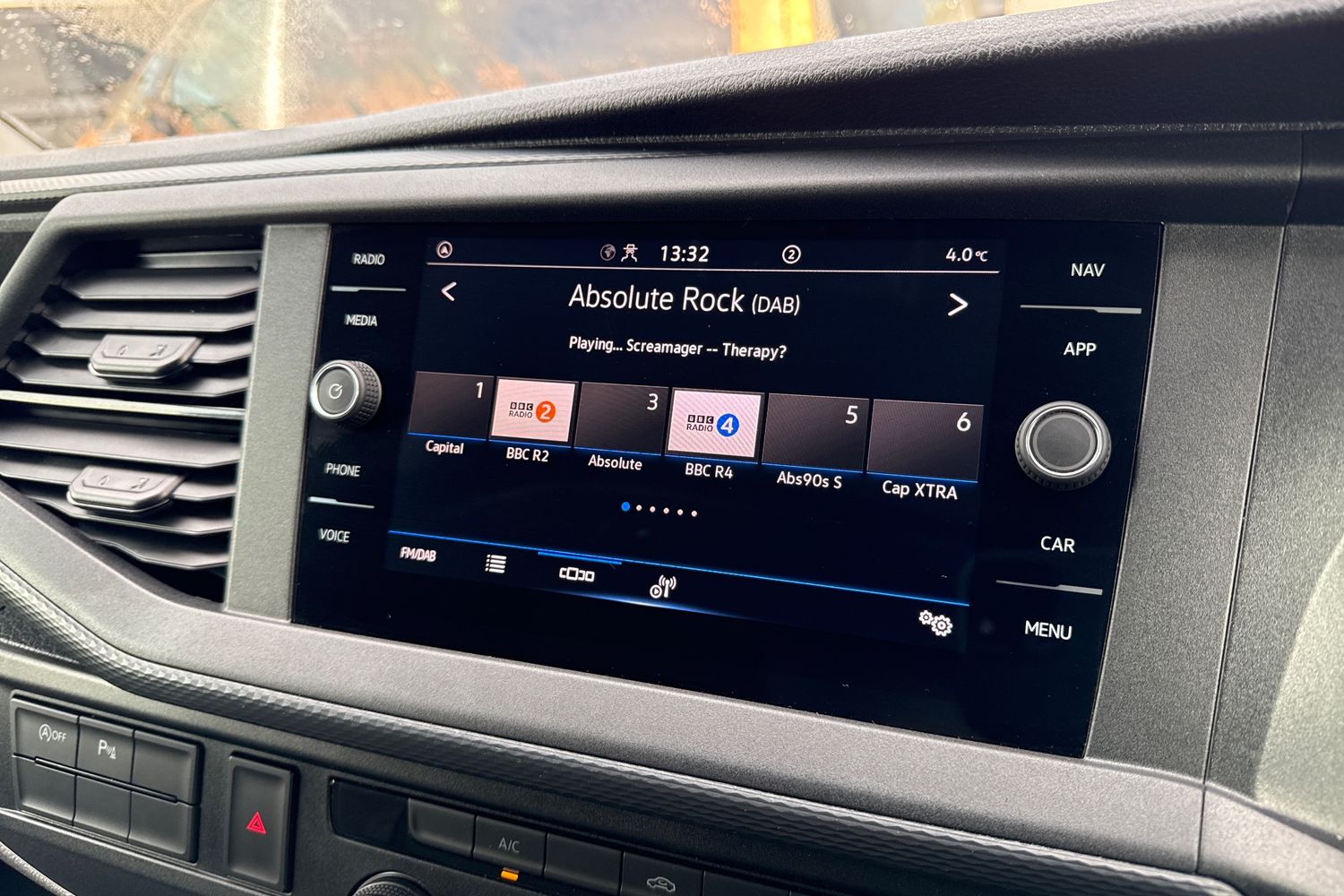 Used Volkswagen Transporter 2024 for sale - 77226524: Photo 31