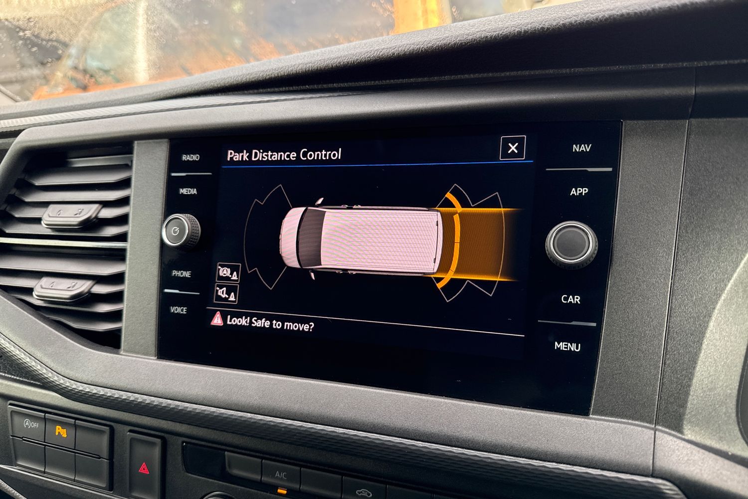 Used Volkswagen Transporter 2024 for sale - 77226524: Photo 32