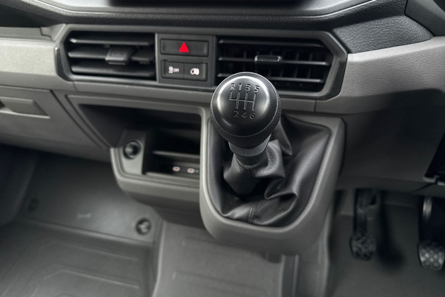 Used Volkswagen Crafter 2025 for sale - 77451146: Photo 22