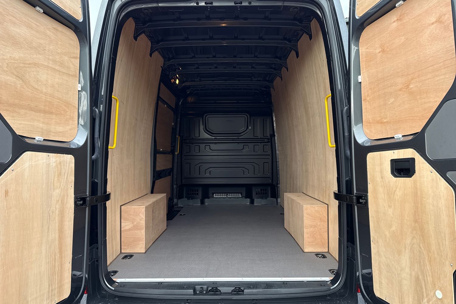 Used Volkswagen Crafter 2025 for sale - 77451146: Photo 6