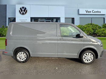 Used Volkswagen Transporter 2024 for sale - 77862857: Photo
