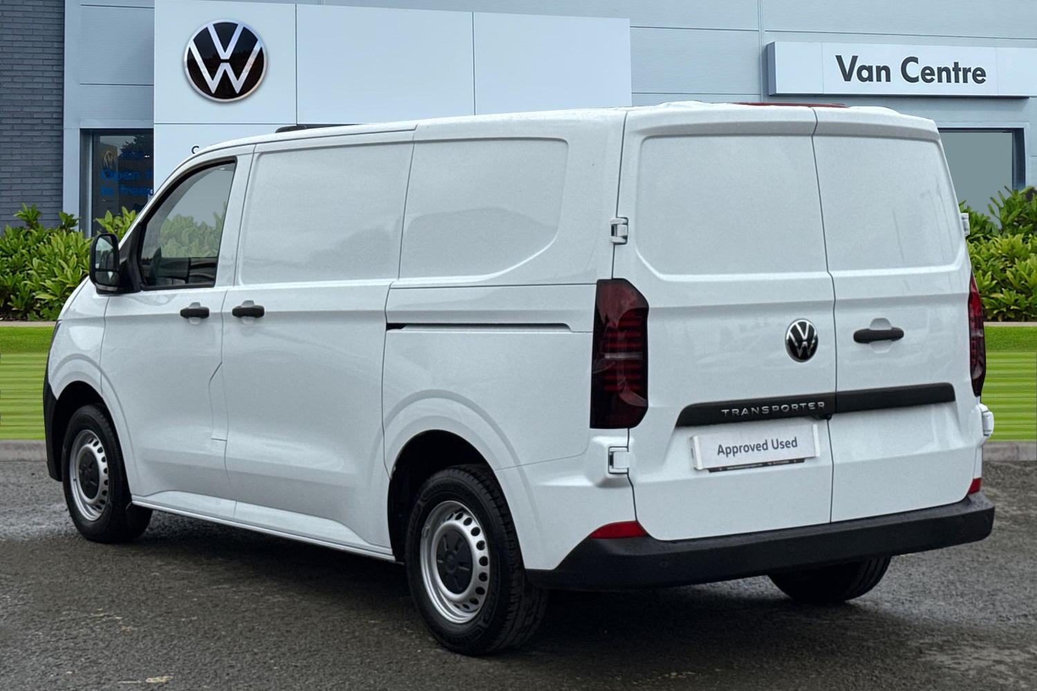 Used Volkswagen Transporter 2025 for sale - 76909466: Photo 2