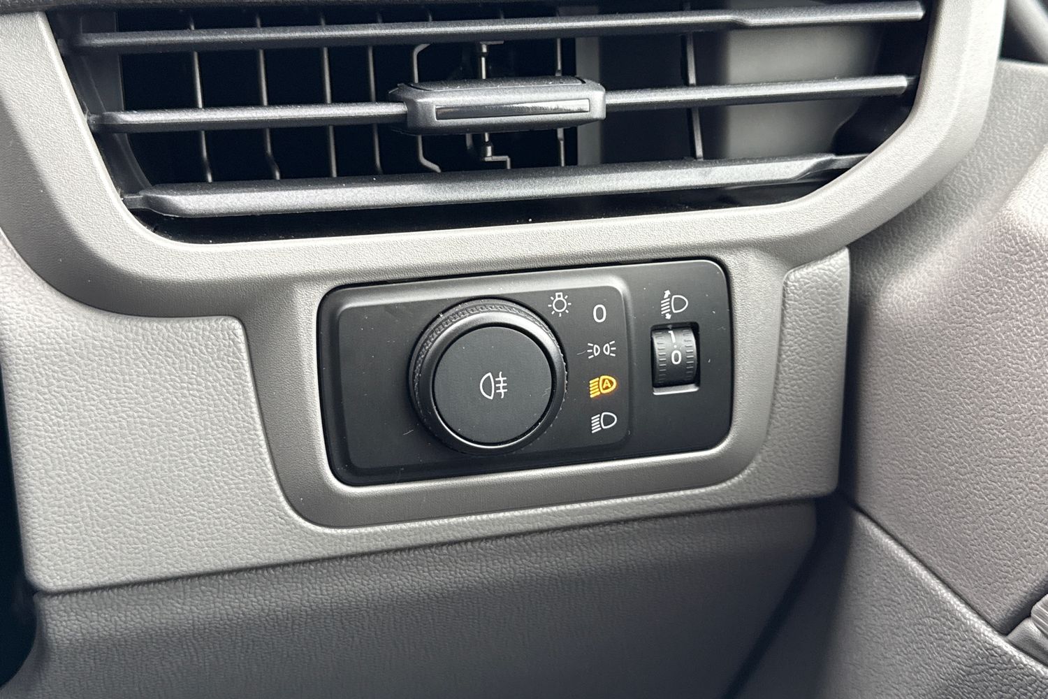 Used Volkswagen Transporter 2025 for sale - 76909466: Photo 28