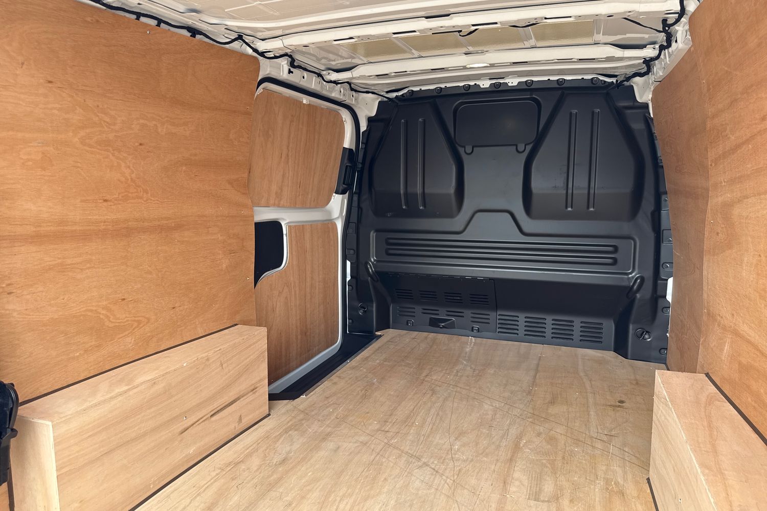 Used Volkswagen Transporter 2025 for sale - 76909466: Photo 44