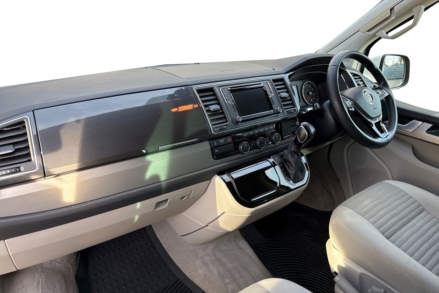 Used Volkswagen California 2019 for sale - 76972743: Photo 14