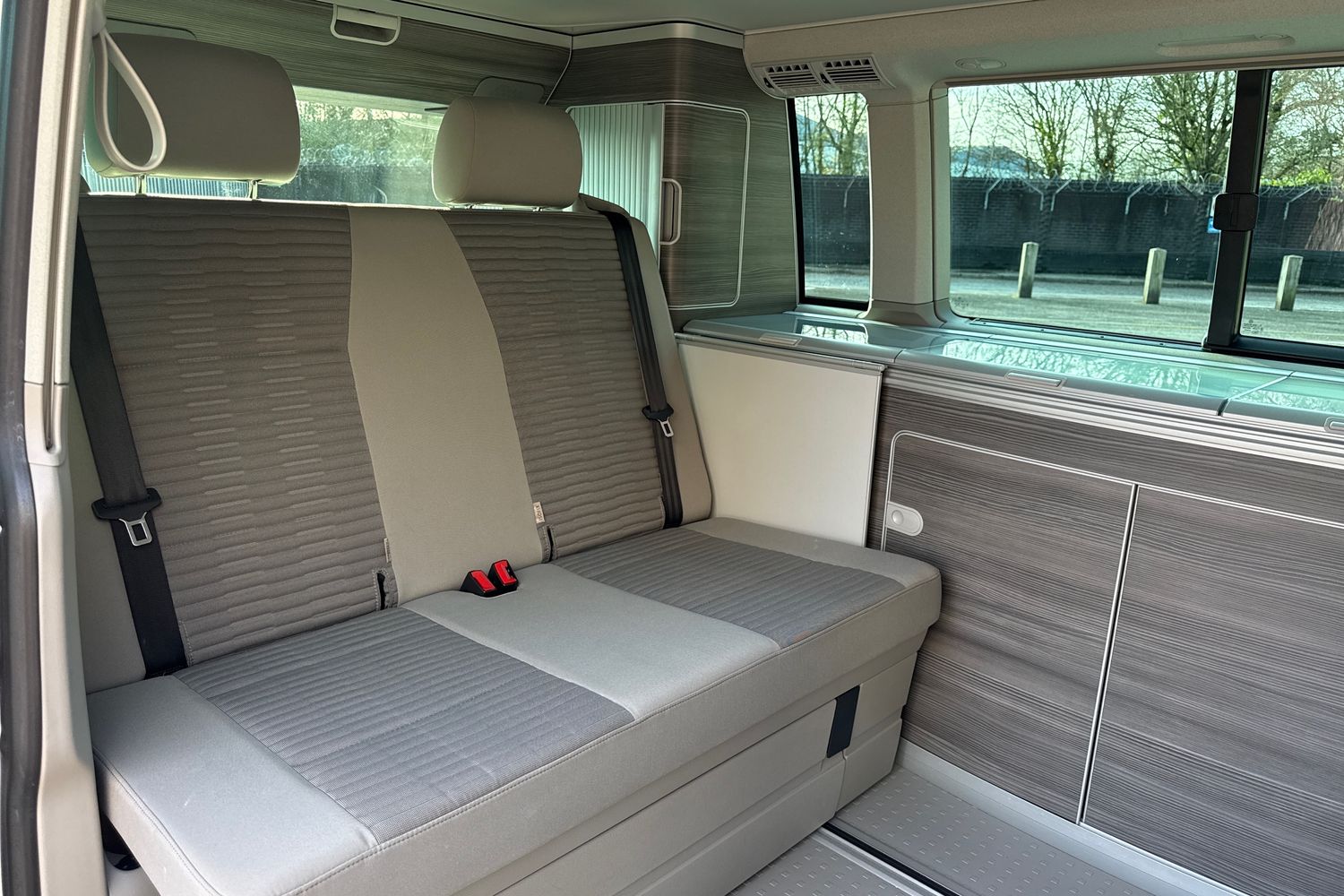 Used Volkswagen California 2019 for sale - 76972743: Photo 18