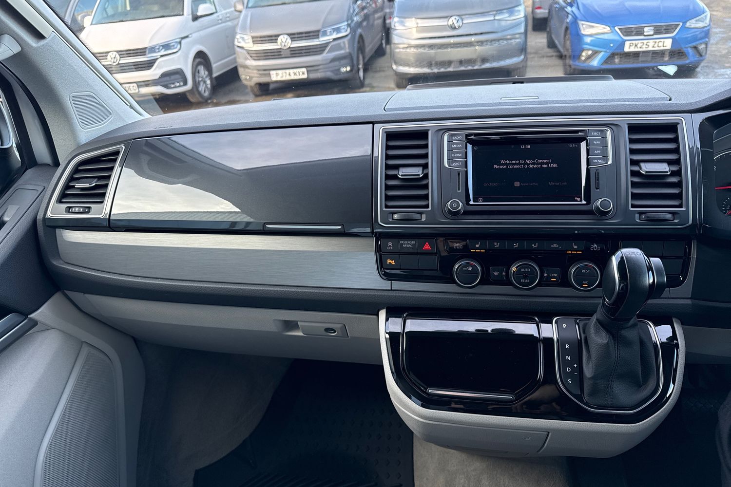 Used Volkswagen California 2019 for sale - 76972743: Photo 19