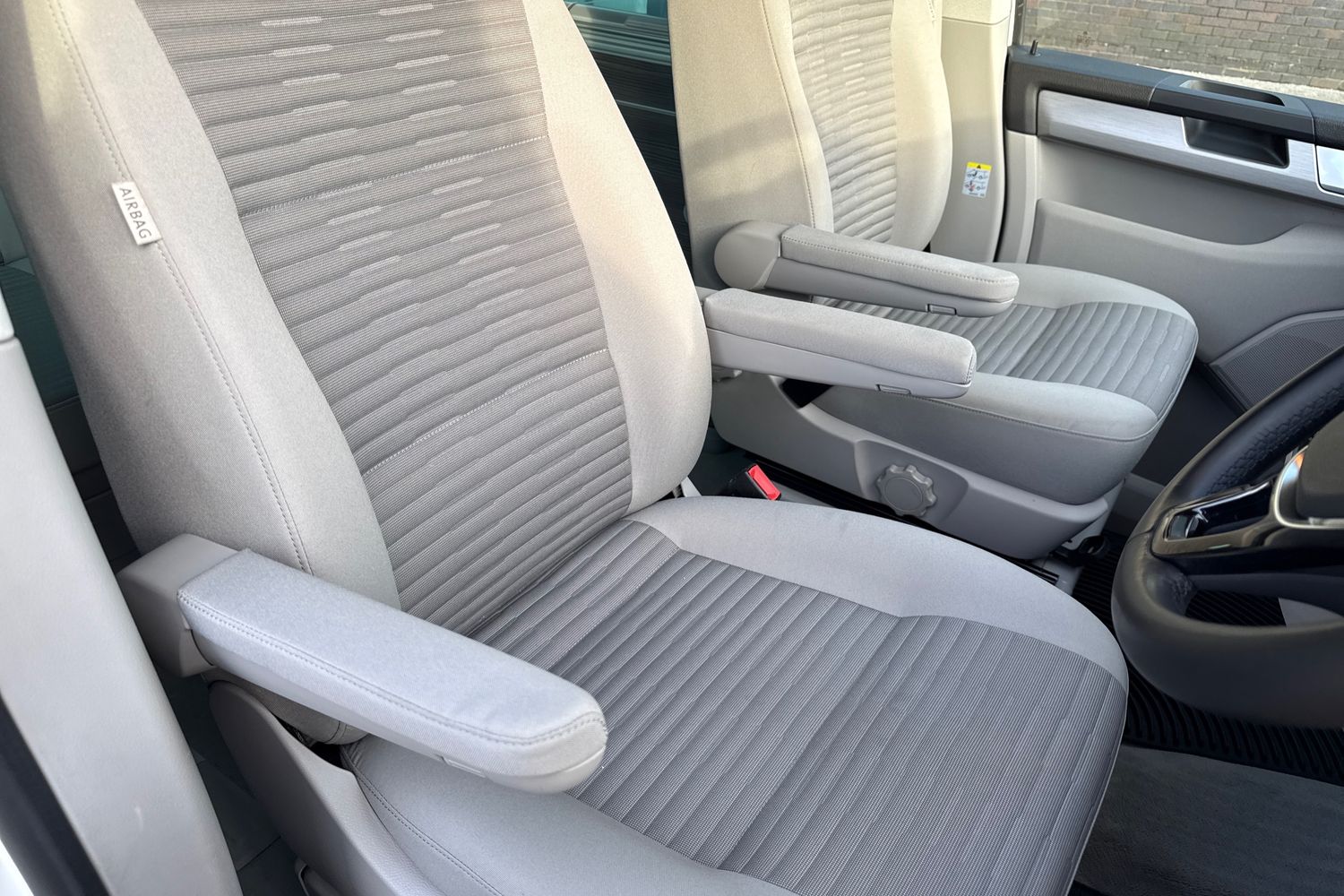 Used Volkswagen California 2019 for sale - 76972743: Photo 36