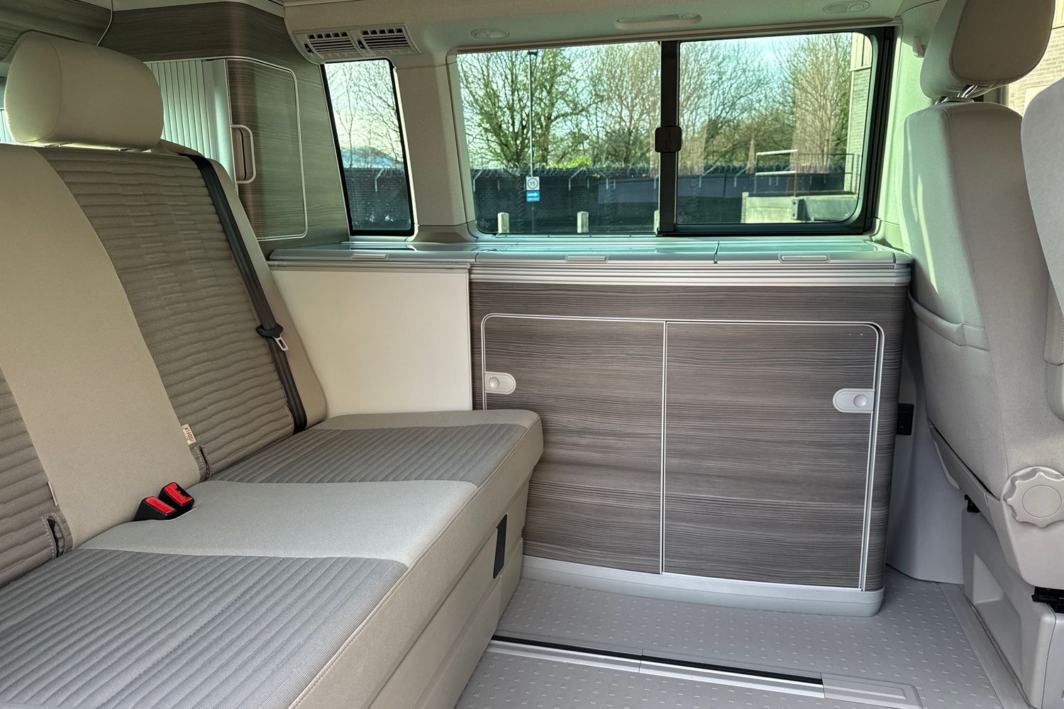 Used Volkswagen California 2019 for sale - 76972743: Photo 45