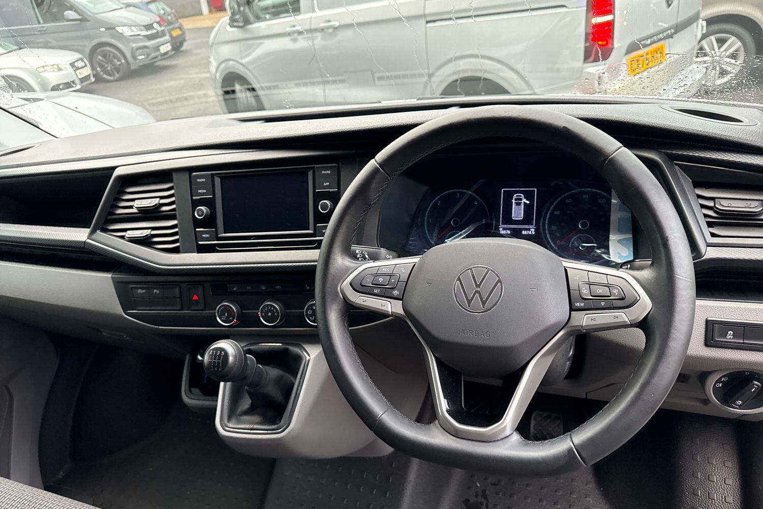 Used Volkswagen Transporter 2024 for sale - 77199480: Photo 12