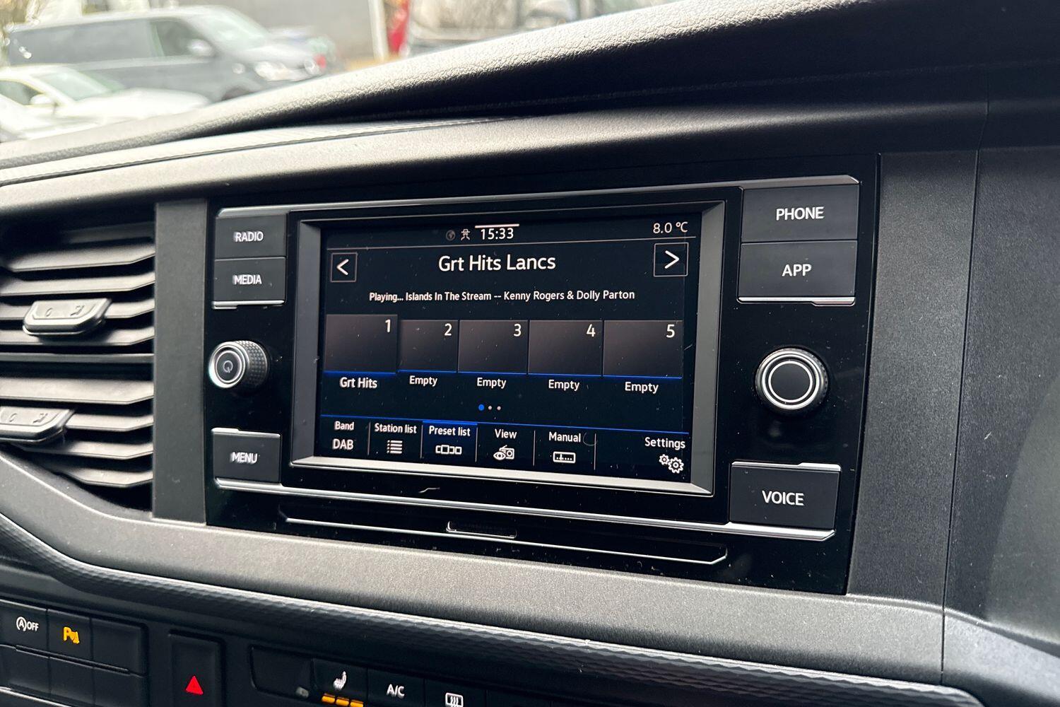 Used Volkswagen Transporter 2024 for sale - 77199480: Photo 35