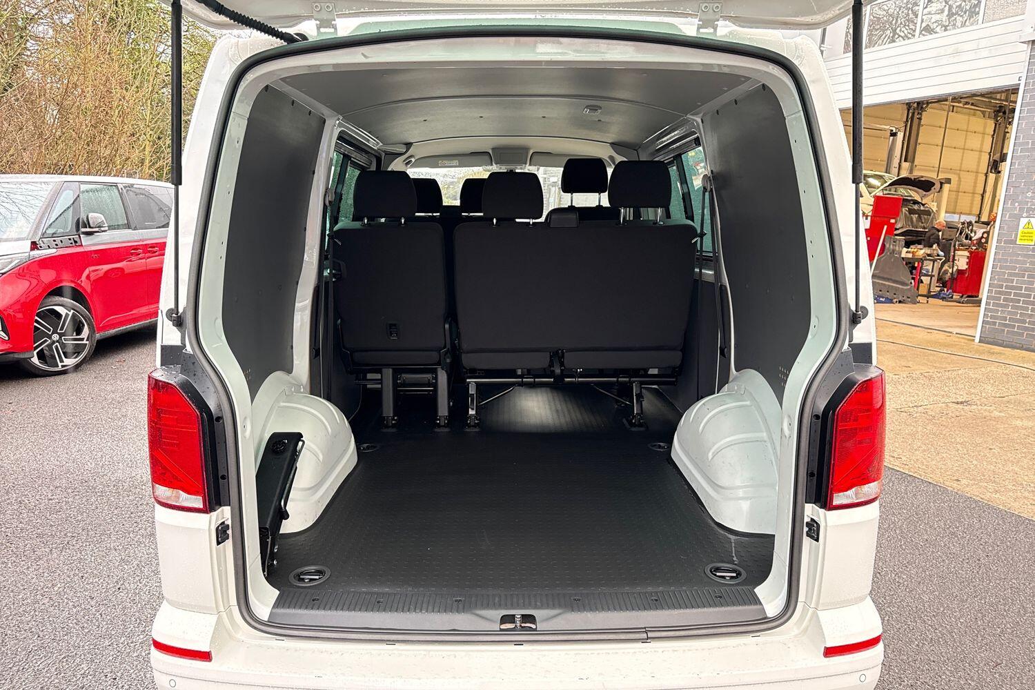 Used Volkswagen Transporter 2024 for sale - 77199480: Photo 9