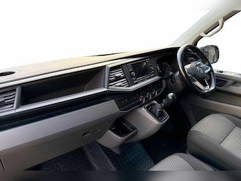 Used Volkswagen Transporter 2020 for sale - 77275499: Photo