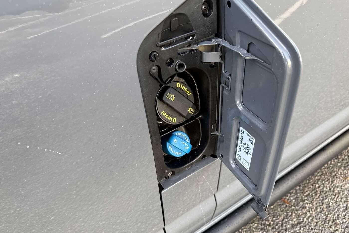 Used Volkswagen Transporter 2020 for sale - 77275499: Photo 43