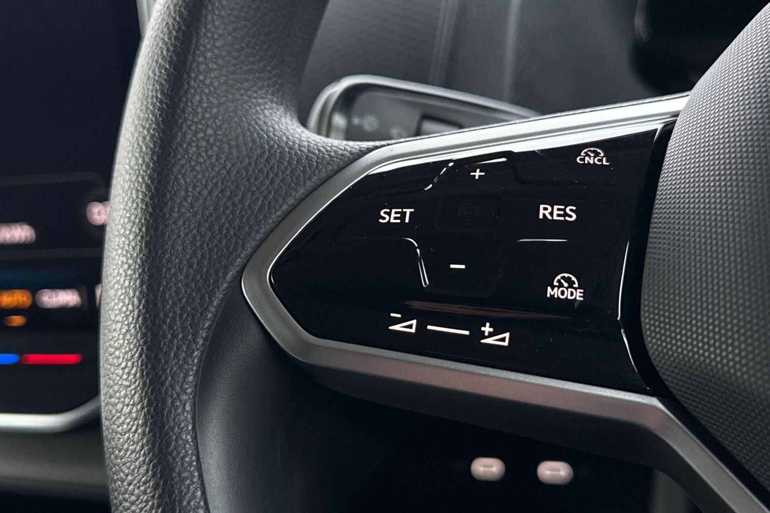 Used Volkswagen ID.Buzz 2024 for sale - 77686912: Photo 32