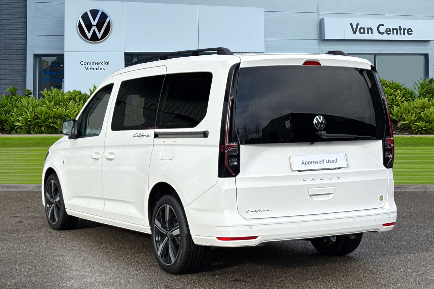 Used Volkswagen Caddy California Maxi 2025 for sale - 77472844: Photo 2