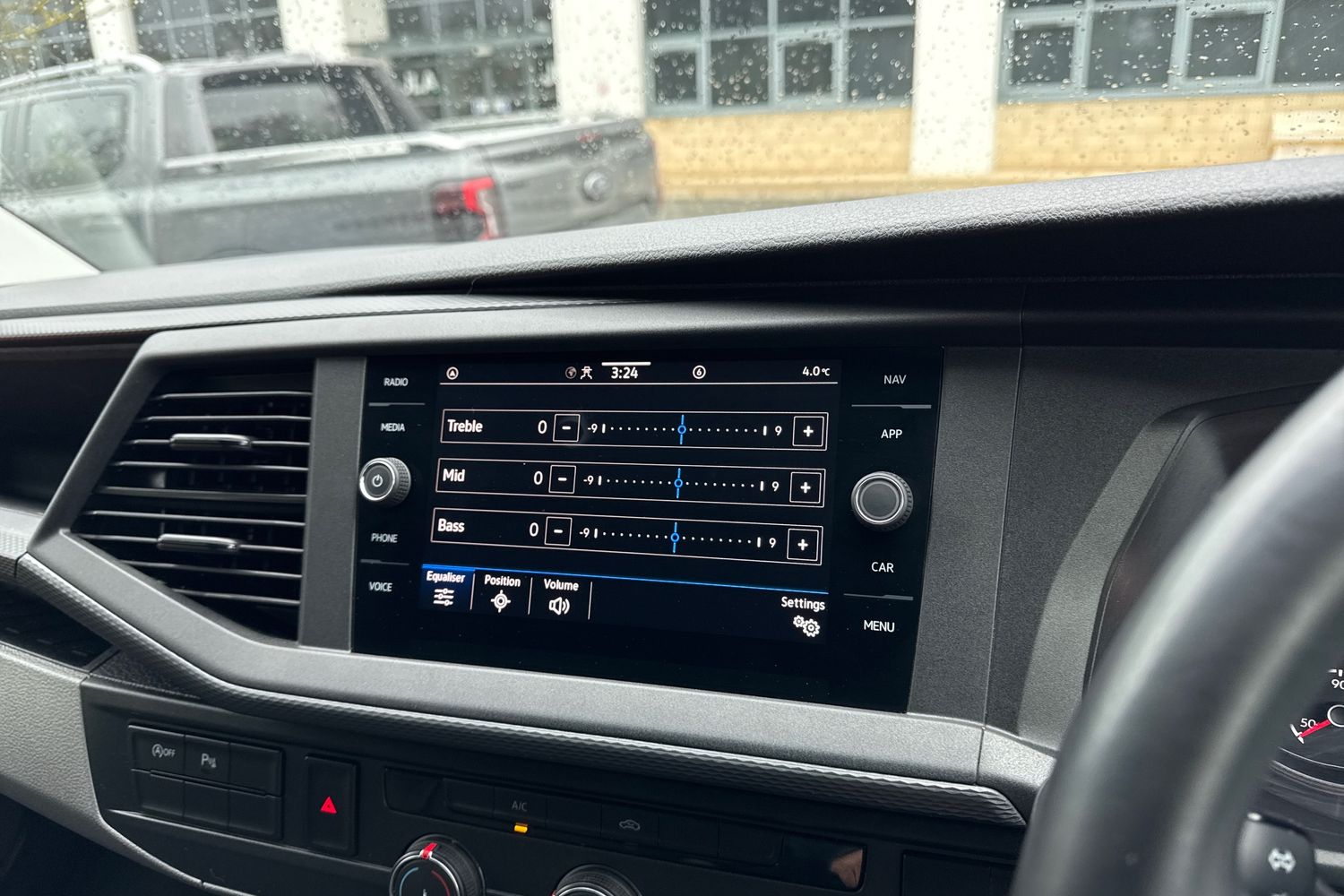 Used Volkswagen Transporter 2024 for sale - 77615893: Photo 42