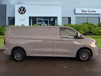 Used Volkswagen Transporter 2025 for sale - 76469302: Photo