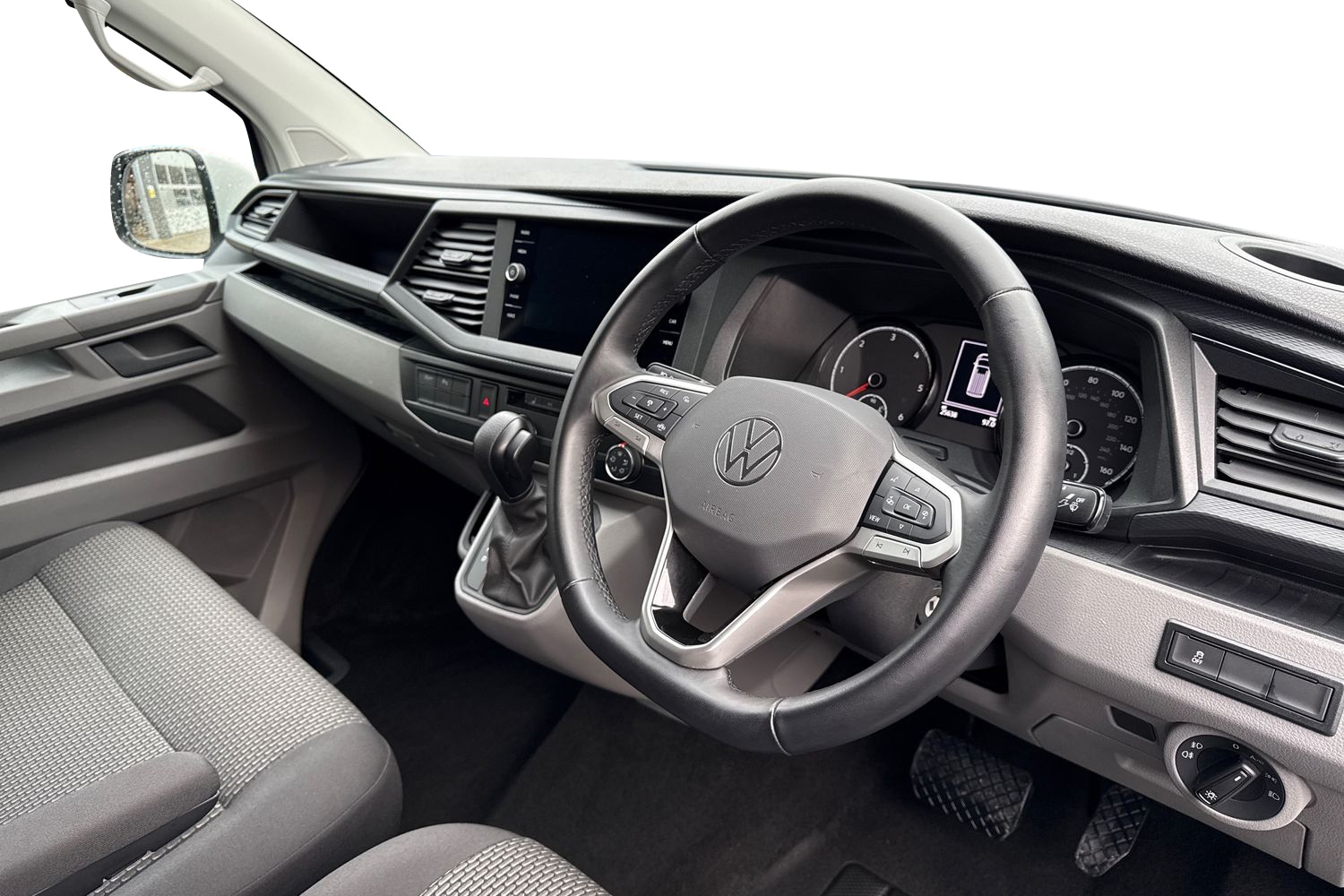 Used Volkswagen Transporter 2024 for sale - 76972817: Photo 14