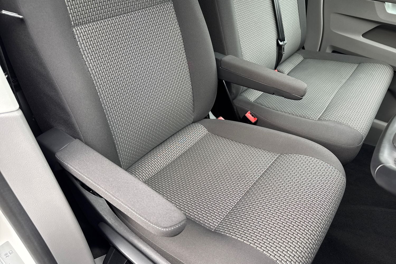 Used Volkswagen Transporter 2024 for sale - 76972817: Photo 33