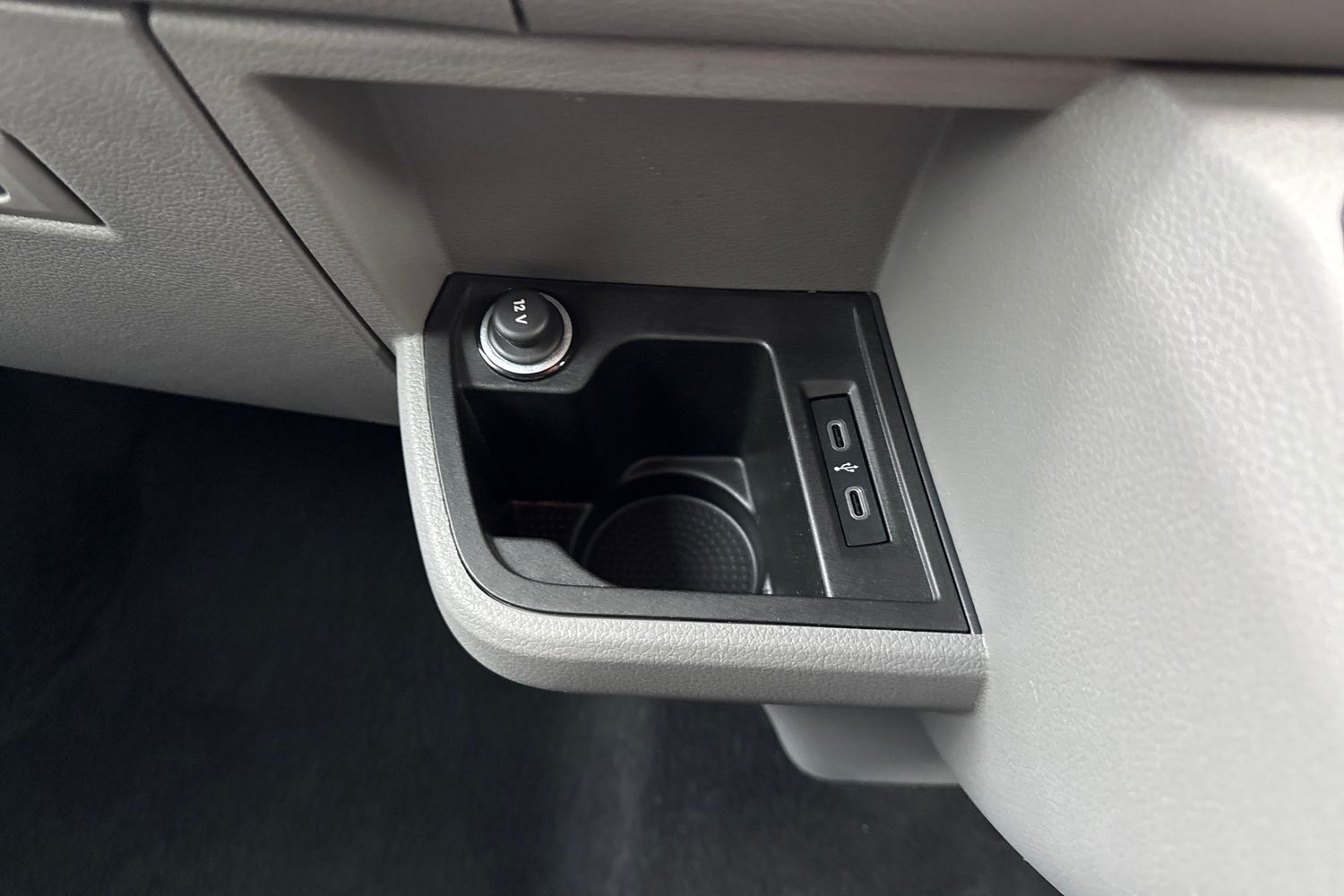 Used Volkswagen Transporter 2024 for sale - 76972817: Photo 35