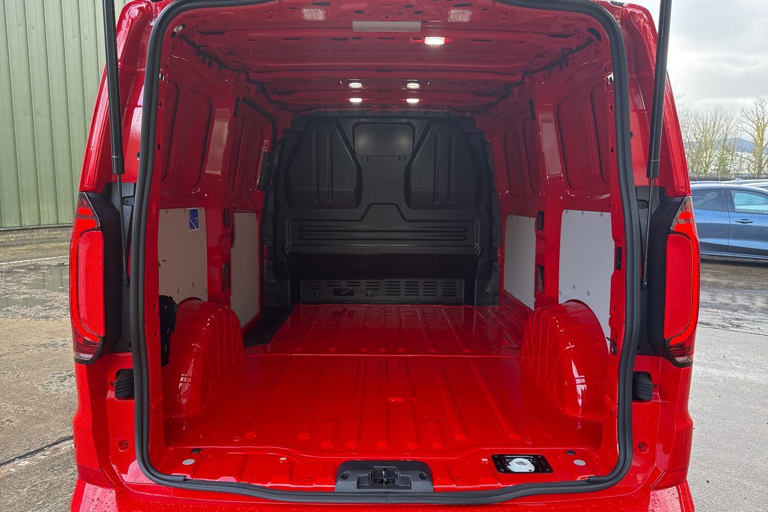 Used Volkswagen Transporter 2025 for sale - 77199619: Photo 9