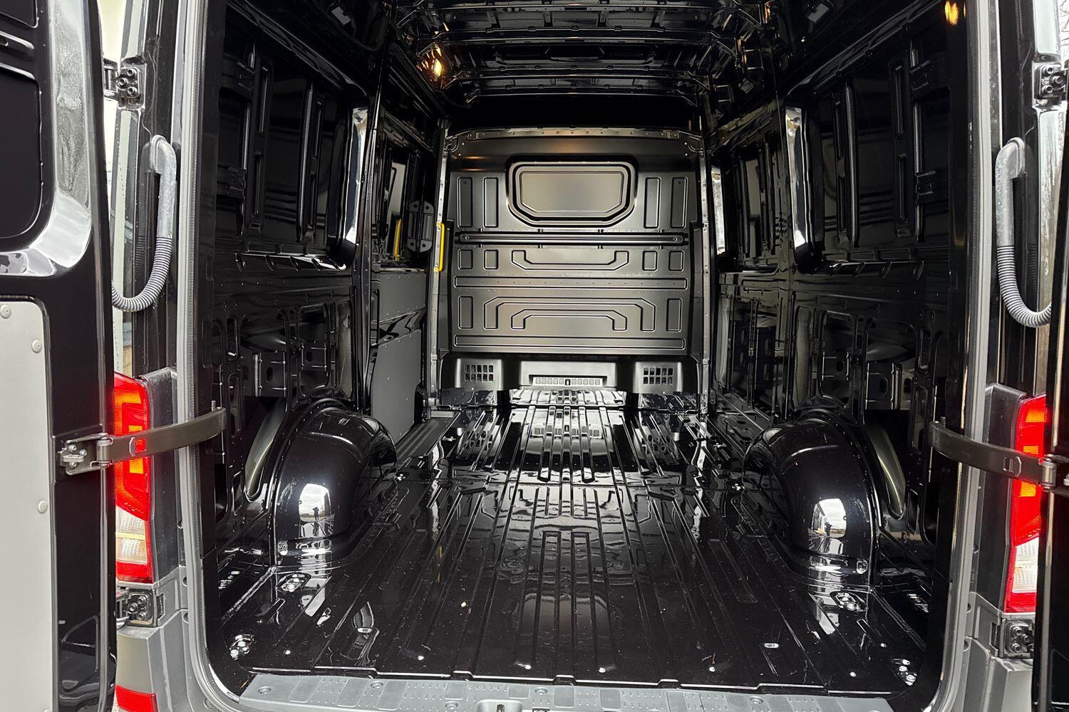 Used Volkswagen Crafter 2025 for sale - 77680168: Photo 9