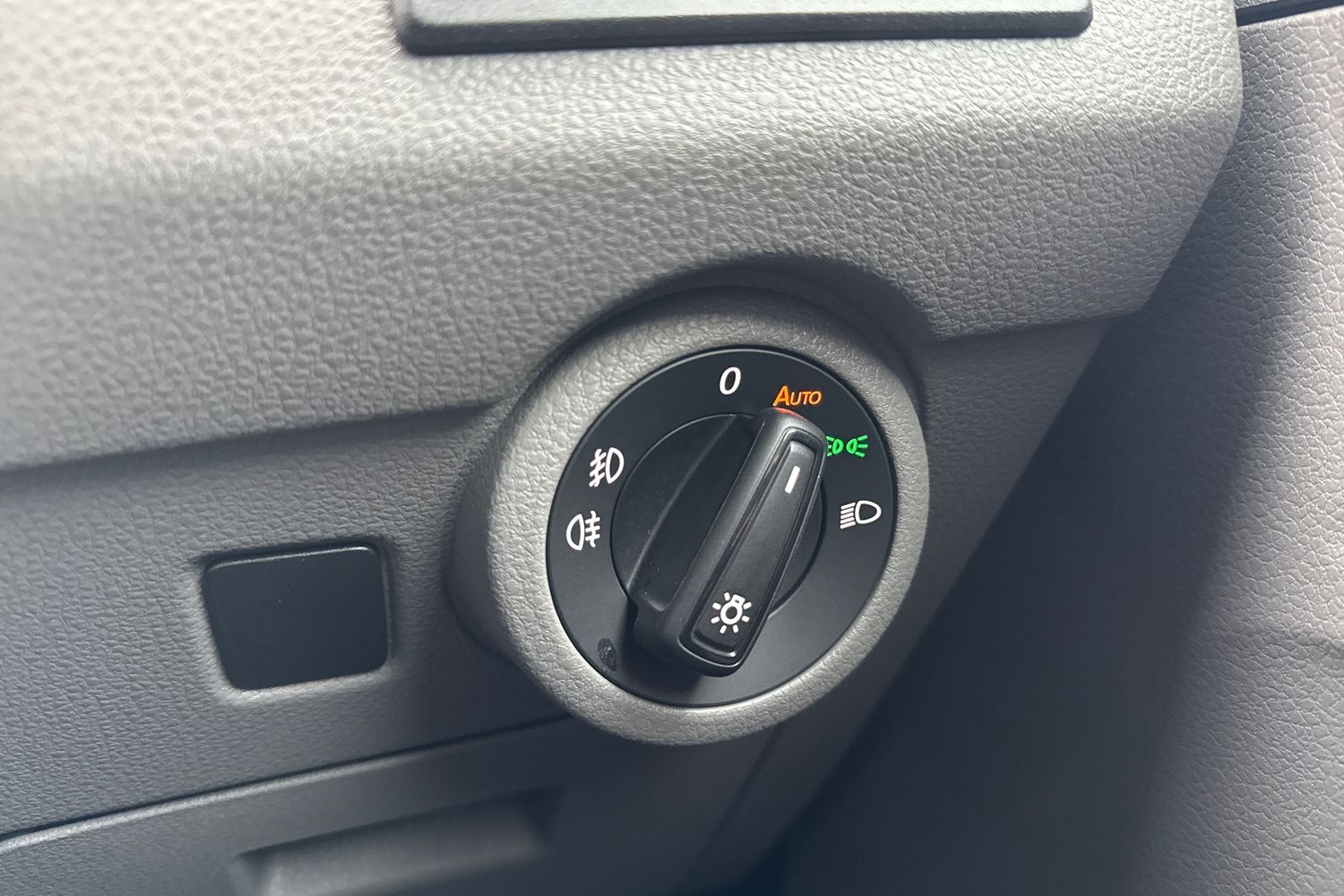 Used Volkswagen Transporter 2024 for sale - 77117751: Photo 25