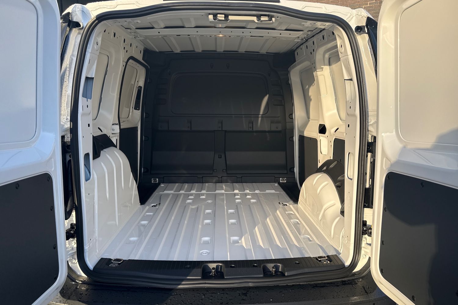 Used Volkswagen Caddy 2025 for sale - 76758385: Photo 6