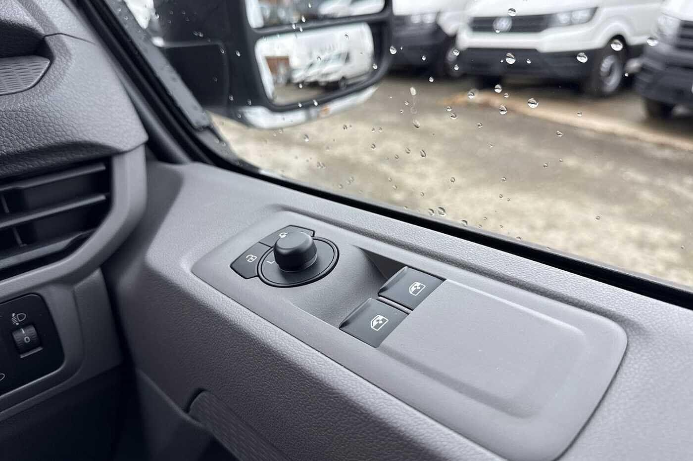 Used Volkswagen Transporter 2025 for sale - 76836338: Photo 17