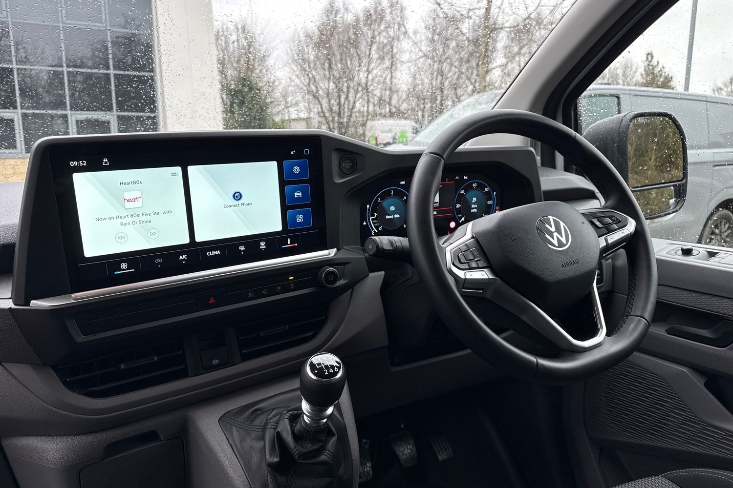 Used Volkswagen Transporter 2025 for sale - 77680147: Photo 17