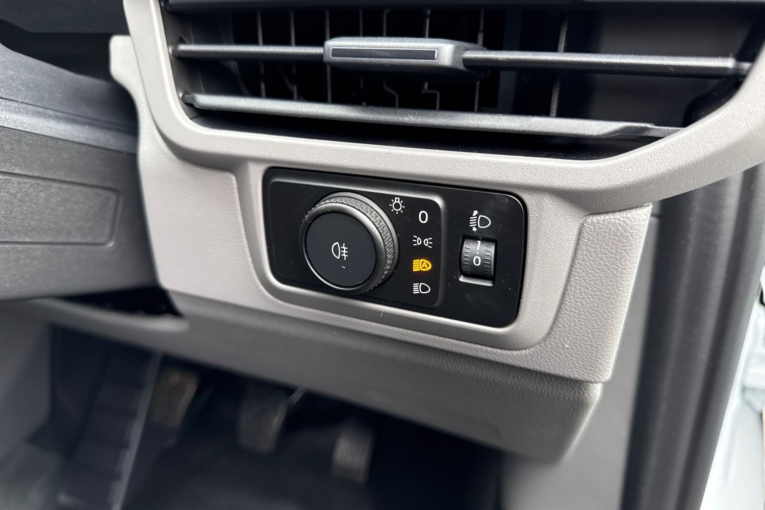 Used Volkswagen Transporter 2025 for sale - 77680147: Photo 27