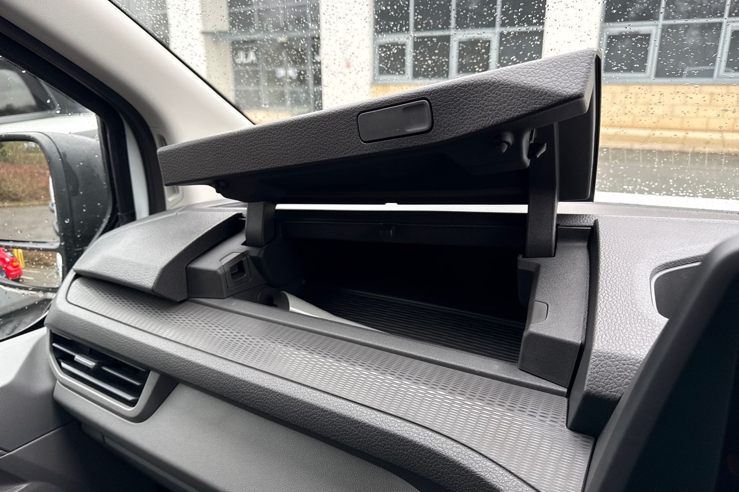 Used Volkswagen Transporter 2025 for sale - 77680147: Photo 38