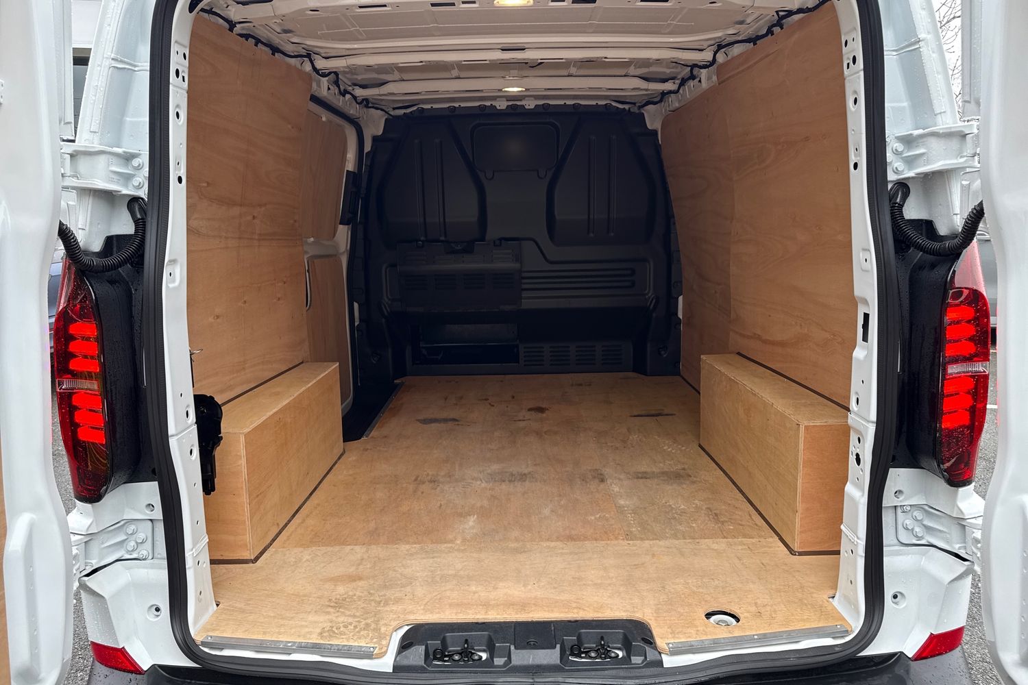 Used Volkswagen Transporter 2025 for sale - 77680147: Photo 6