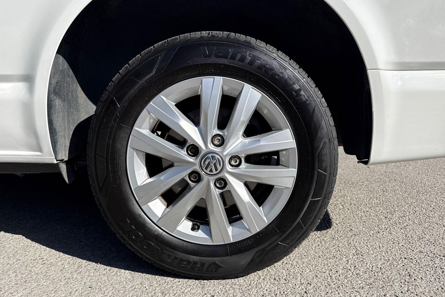 Used Volkswagen Transporter 2024 for sale - 77929059: Photo 11