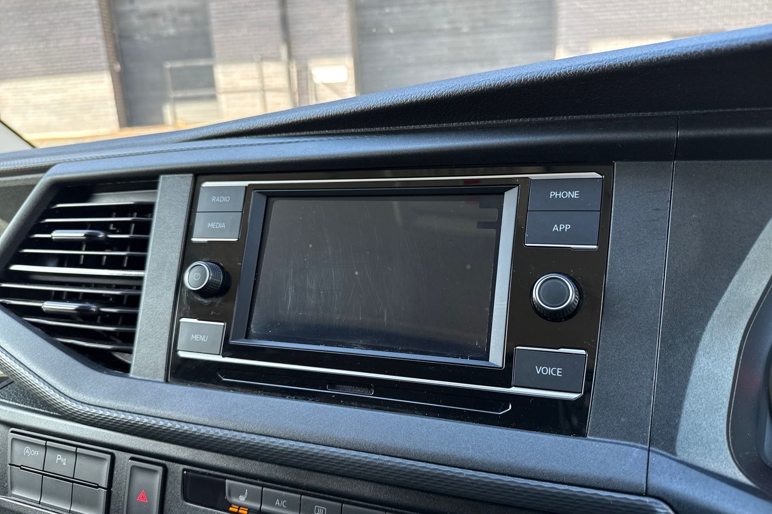 Used Volkswagen Transporter 2024 for sale - 77929059: Photo 16