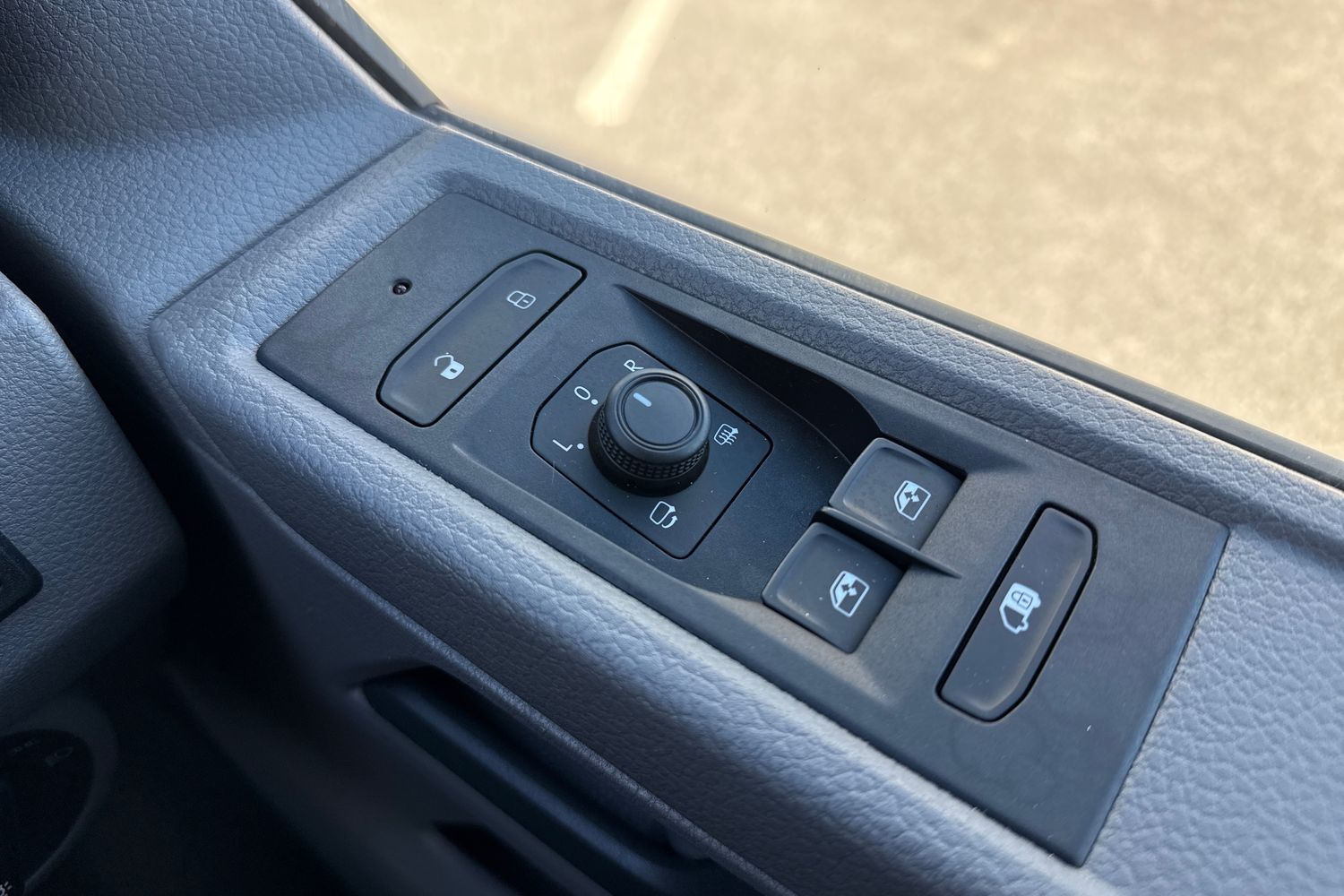 Used Volkswagen Transporter 2024 for sale - 77929059: Photo 36