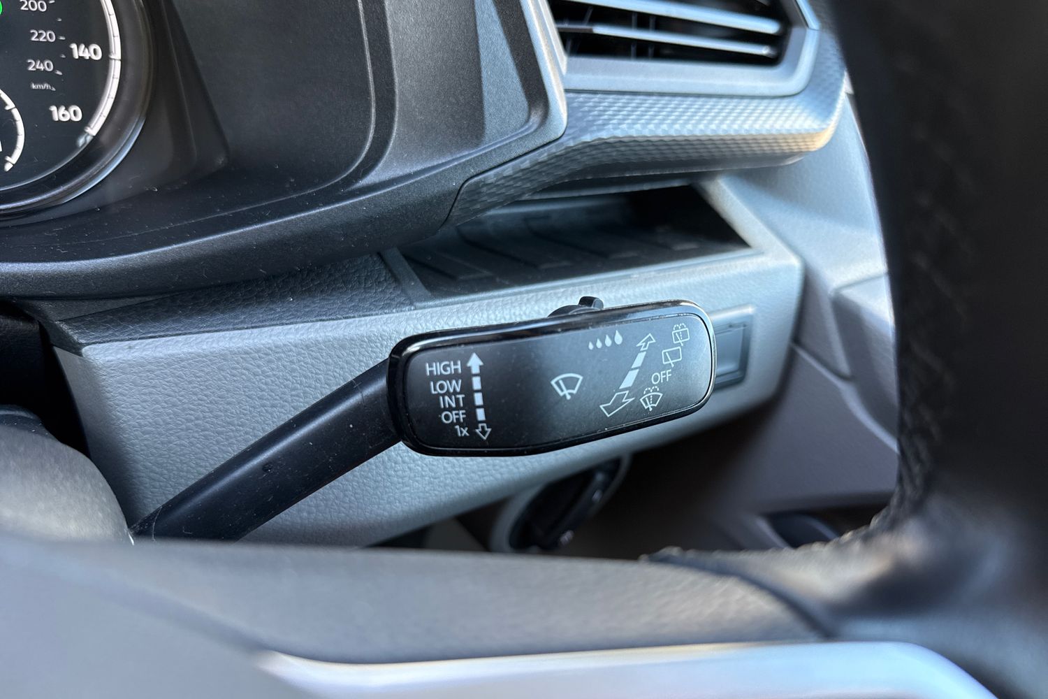 Used Volkswagen Transporter 2024 for sale - 77929059: Photo 40