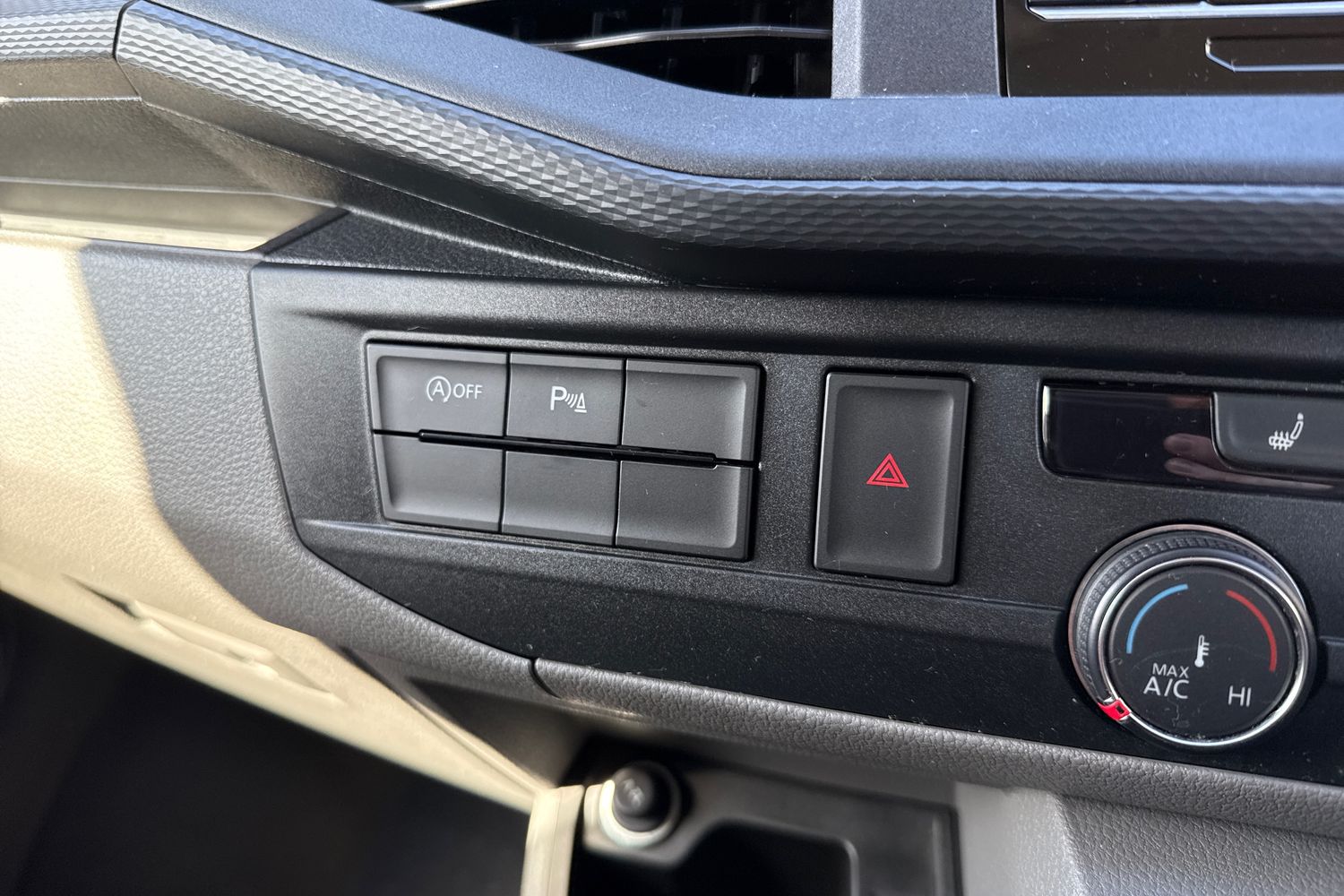 Used Volkswagen Transporter 2024 for sale - 77929059: Photo 45