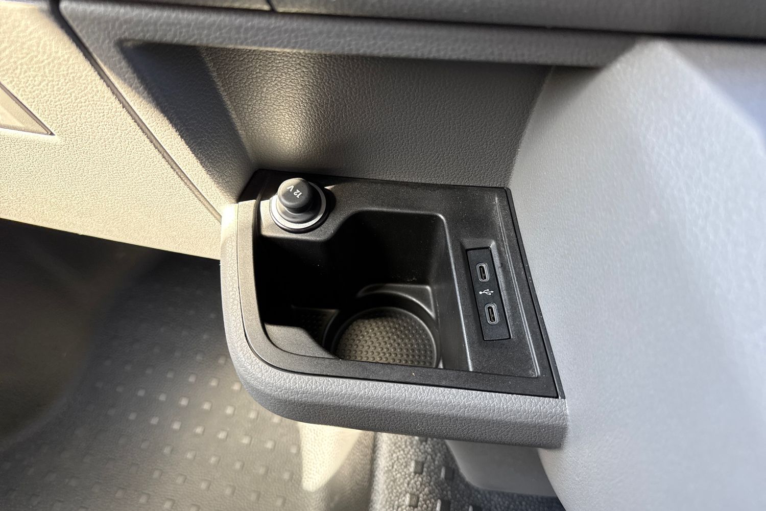 Used Volkswagen Transporter 2024 for sale - 77929059: Photo 46