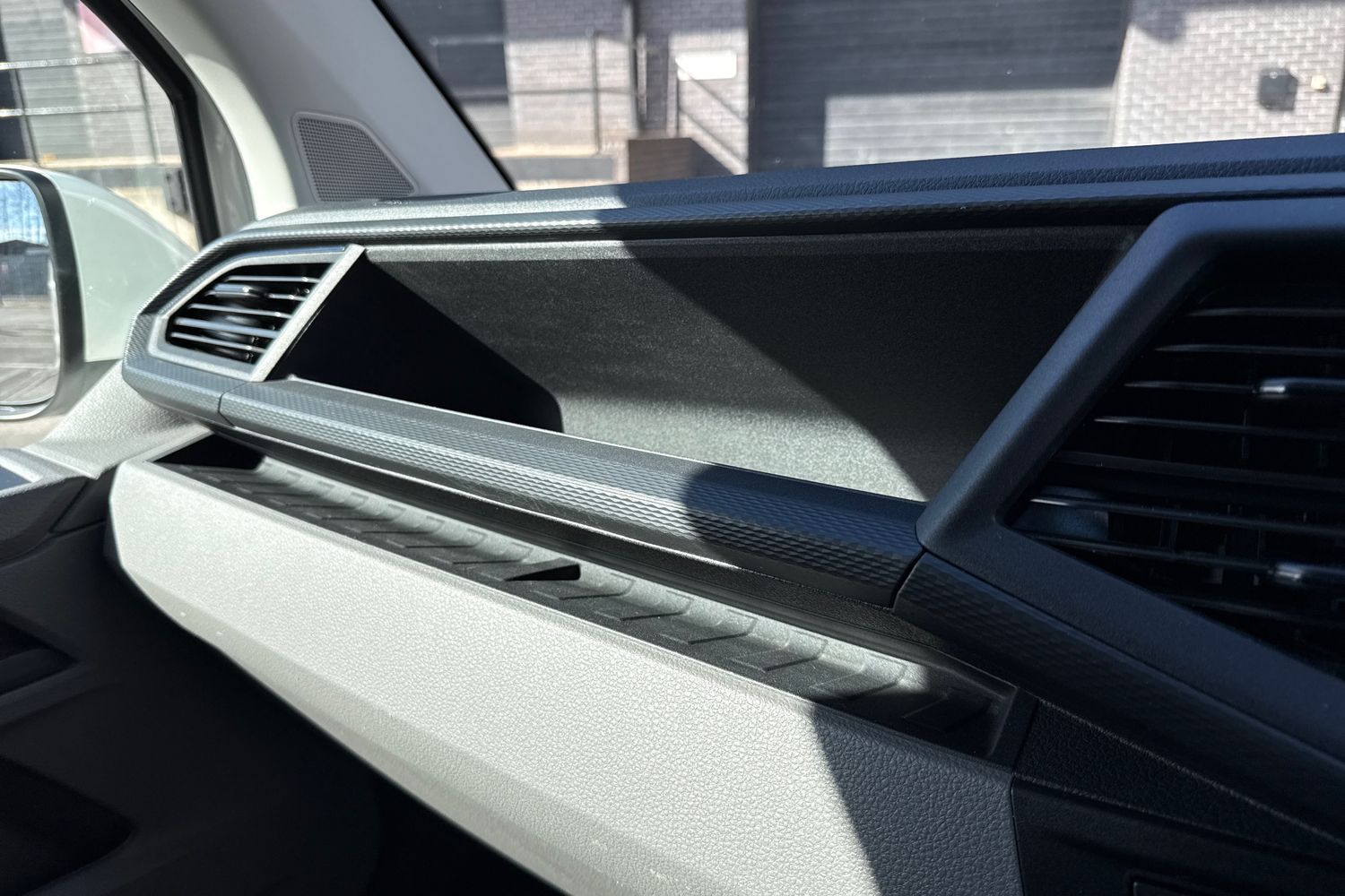 Used Volkswagen Transporter 2024 for sale - 77929059: Photo 47