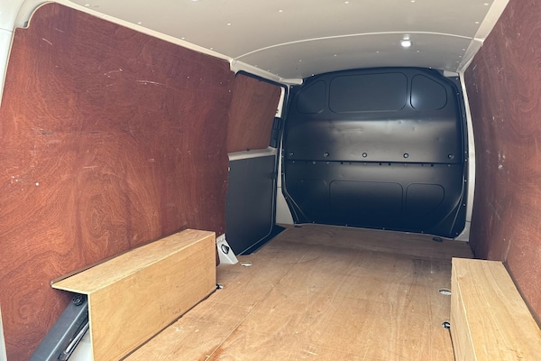 Used Volkswagen Transporter 2020 for sale - 76232597: Photo 37