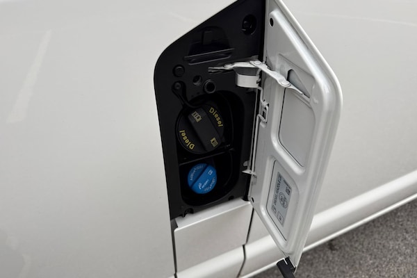 Used Volkswagen Transporter 2020 for sale - 76232597: Photo 40