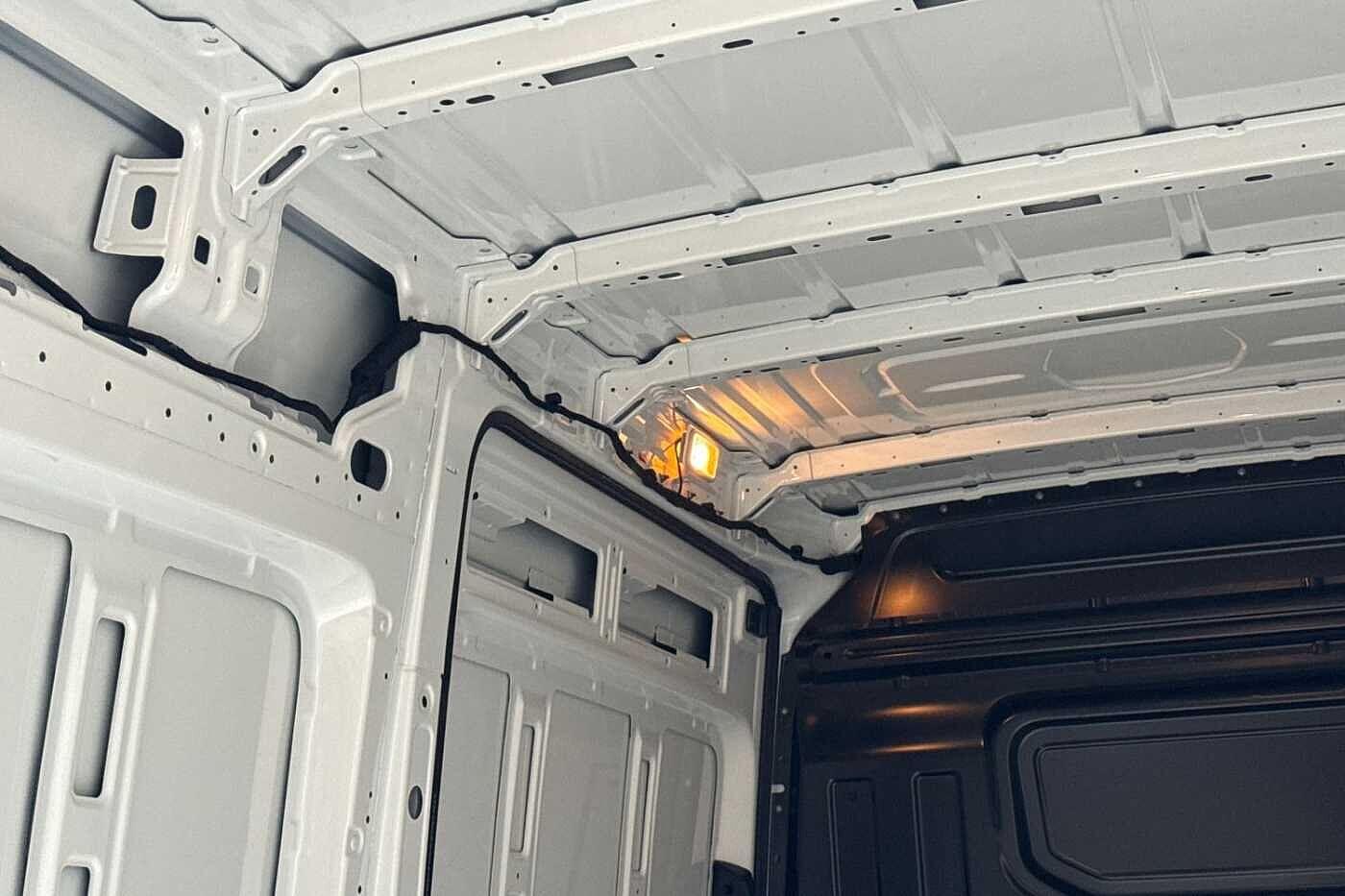 Used Volkswagen Crafter 2025 for sale - 76758375: Photo 38