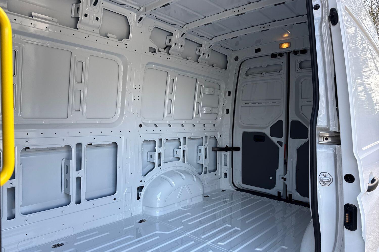 Used Volkswagen Crafter 2026 for sale - 78122509: Photo 13