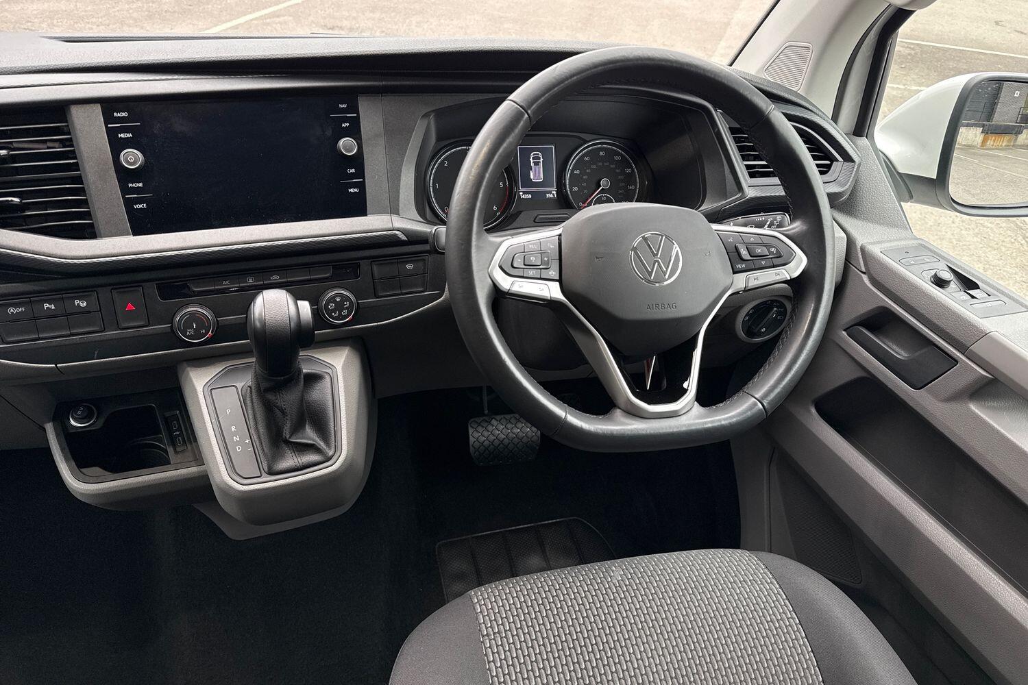 Used Volkswagen Transporter 2024 for sale - 77919315: Photo 12