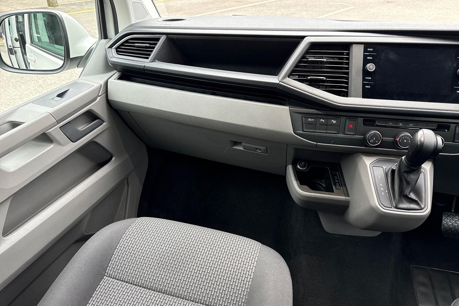 Used Volkswagen Transporter 2024 for sale - 77919315: Photo 14