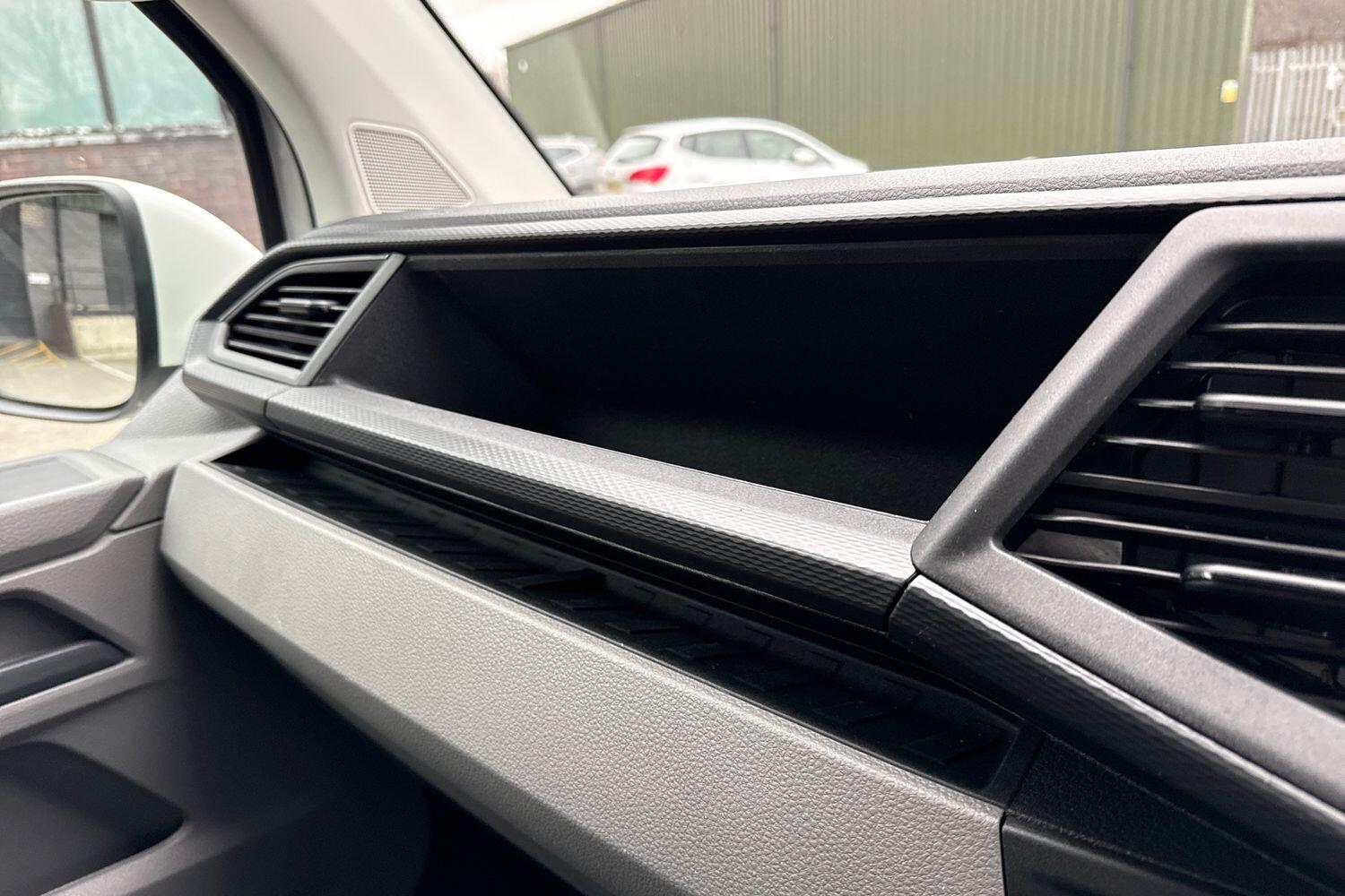 Used Volkswagen Transporter 2024 for sale - 77919315: Photo 48