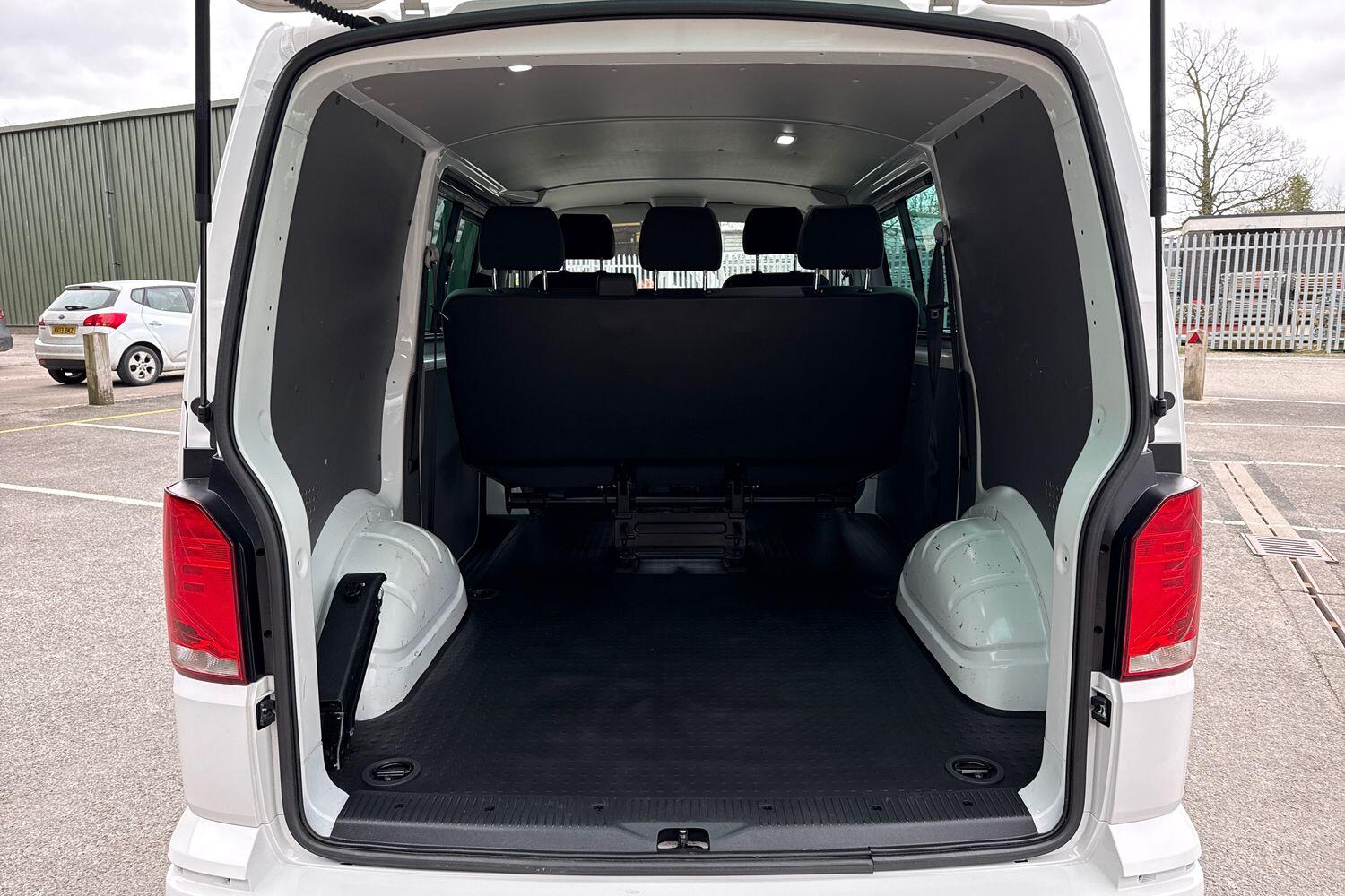 Used Volkswagen Transporter 2024 for sale - 77919315: Photo 9